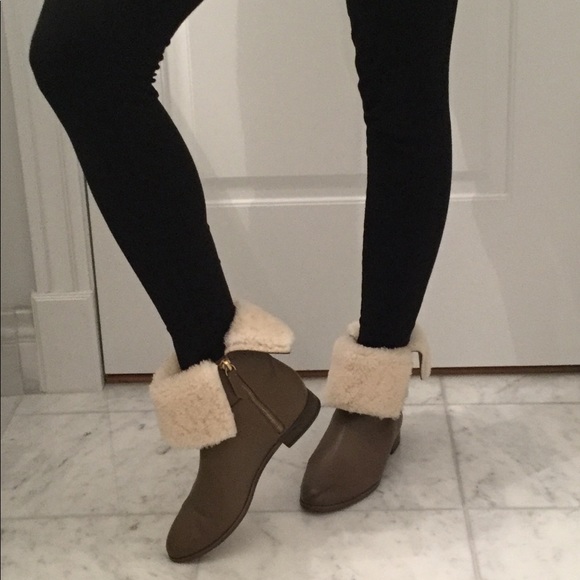 Kate Spade Saturday ankle boots. - Picture 5 of 7